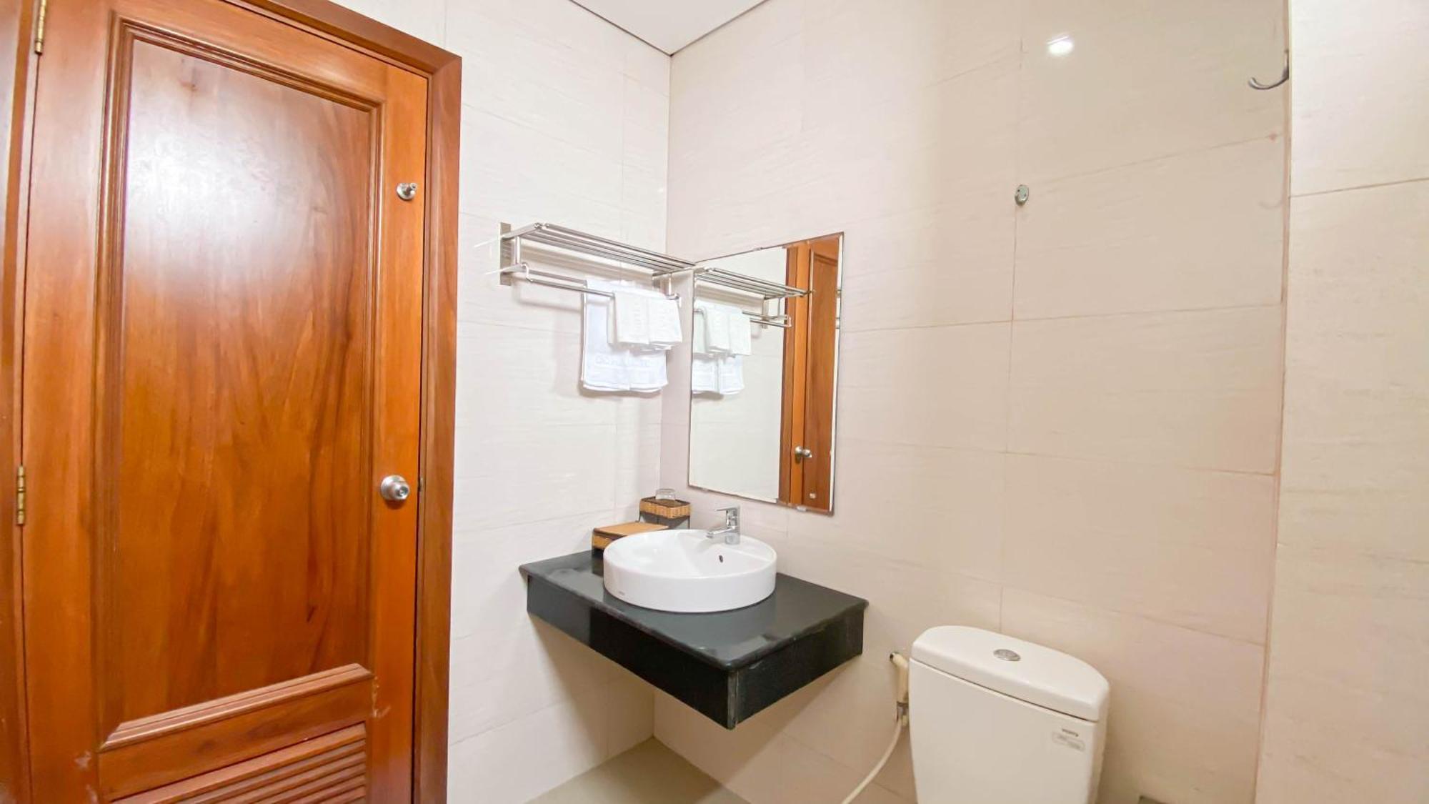 Hotel Doha And Near Airport 3*